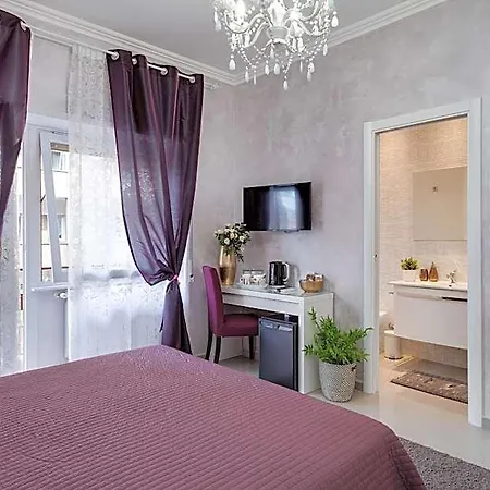 Dreamsrome 4*